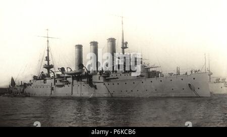 España. Tarjeta postal. Marina de guerra. Crucero Reina Regente. Año 1910. Stock Photo