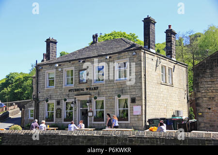 Stubbing Wharf public house, adjacent to Rochdale Canal, Hebden Bridge Stock Photo