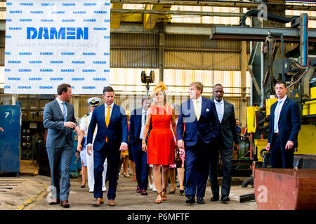 Willemstad, Netherlands. 02nd July, 2018. King Willem-Alexander of The Netherlands visit the governor of Curacao Lucille Andrea George-Wout and Damen Shipyards at the Island of Curacao, 1 July 2018. The King and the Queen visit Curacao during the Dia di Bandera festivities. Credit: Patrick van Katwijk |/dpa/Alamy Live News Stock Photo
