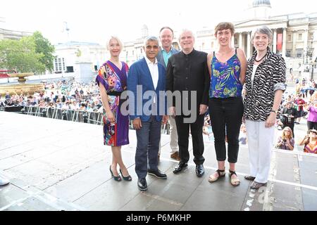 Sir Simon Rattle And Major Of London at the people's concert Trafalgar Square Sunday 1 July 2018 Stock Photo