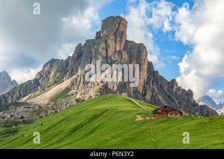 Passo di Giau, Veneto, Dolomites, Italy, Europe Stock Photo