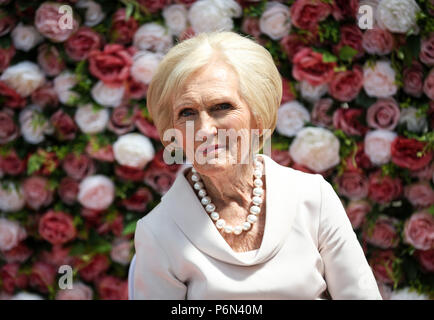 Mary Berry at the Cath Kidston Largest Cream Tea Party at Alexandra Palace, London to celebrate their 25th anniversary. Stock Photo