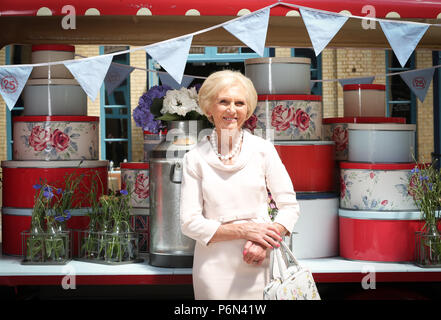 Mary Berry at the Cath Kidston Largest Cream Tea Party at Alexandra Palace, London to celebrate their 25th anniversary. Stock Photo