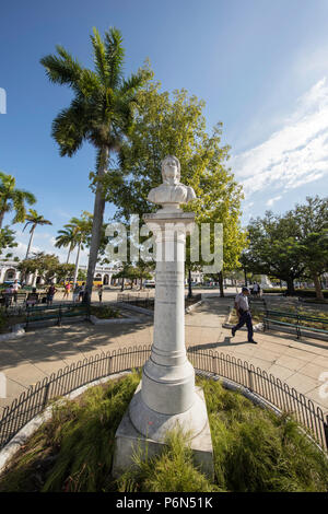 Statue of Carmen Rodriguez in Parque José Martí, Cienfuegos, Cuba Stock Photo