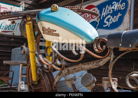 Vintage folk art Harley-Davidson motorcycle at Crazy Mule Arts & Antiques in Lula, Georgia, in the foothills of the Blue Ridge Mountains. (USA) Stock Photo