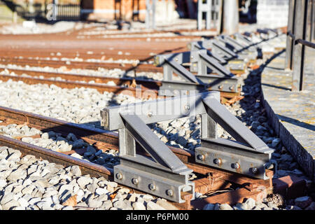 buffer stop . ending rail tracks concept for limit, limitation restriction boundary, prohibited, end , border Stock Photo