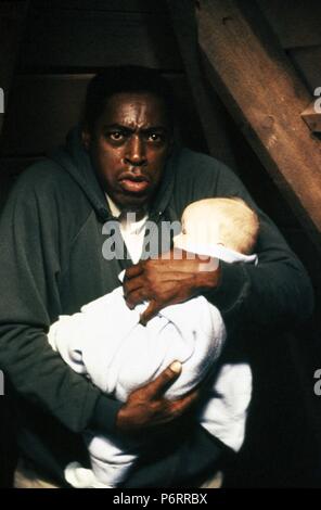 The Hand that Rocks the Cradle Year : 1992 USA Director : Curtis Hanson Ernie Hudson Stock Photo