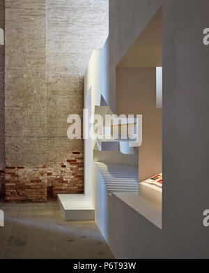Side view of O'Donnell + Tuomey installation inside the Corderie. Venice  Biennale Architettura 2018 - O'Donnell + Tuomey Installation, Venice, Italy. Stock Photo