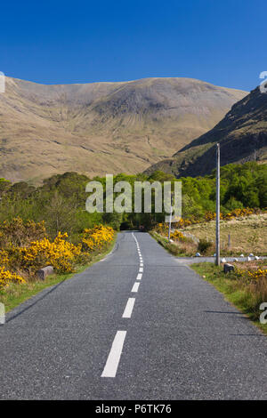 Ireland, County Mayo, Doolough Valley, country road R 335 Stock Photo