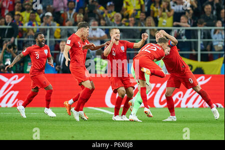 England- Columbia, Soccer, Moscow, July 03, 2018 Eric DIER, England 4 shoots the decision in penalty shoot out and celebrate with teammates, Danny ROSE, England 3 John STONES, England 5 Kieran TRIPPER, England 12 Harry KANE, England 9   ENGLAND - COLUMBIA FIFA WORLD CUP 2018 RUSSIA, Season 2018/2019,  July 03, 2018 S p a r t a k Stadium in Moscow, Russia. © Peter Schatz / Alamy Live News Stock Photo