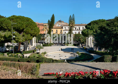 Brunnen, Stadtpark, Villa Bellini, Catania, Sizilien, Italien Stock Photo