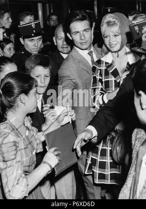 brigitte bardot, jacques charrier, paris 1959 Stock Photo