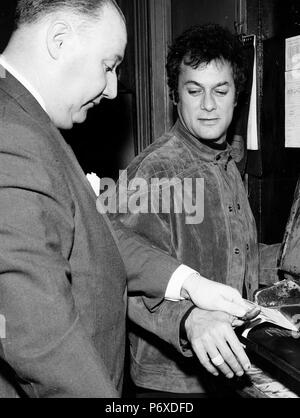 tony curtis, fingerprint detection, new york, January 20, 1968 Stock Photo