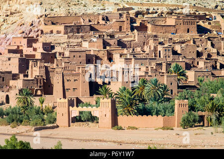 Morocco, Sous-Massa (Sous-Massa-Draa), Ouarzazate Province. Ksar of Ait Ben Haddou (Ait Benhaddou). Stock Photo