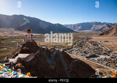 Yungbulakang Palace near Tsedang, Tibet, China Stock Photo