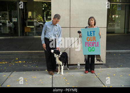PORTLAND, OREGON OCTOBER 05 2016 Protesters of the trial of the armed occupation of the Malheur National Wildlife Refuge outside the courthouse with t Stock Photo