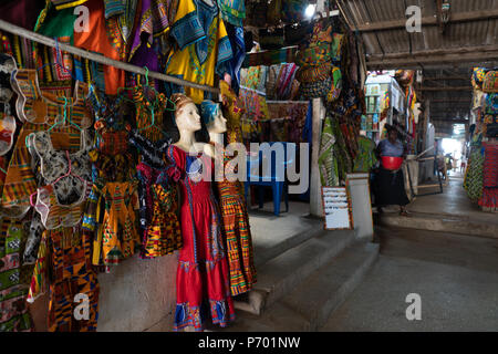 Africa, Ghana, Accra. Accra Textile & Handicraft Market. Colorful Stock ...