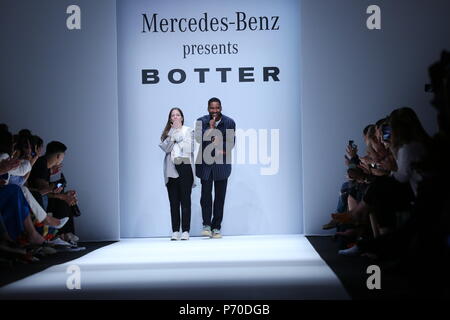 Berlin, Germany. 03rd July, 2018. Berlin: The photo shows the designers of Botter on the catwalk. Credit: Simone Kuhlmey/Pacific Press/Alamy Live News Stock Photo