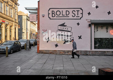 Side of Love thy neighbour bar, cafe and restaurant in Bold Street, Liverpool Stock Photo