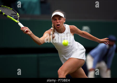 London, England - July 4th, 2018.  Wimbledon Tennis:  Number 2 seed Caroline Wozniacki of Denmark during her match against Ekaterina Makarova in the second round at Wimbledon today. Credit: Adam Stoltman/Alamy Live News Stock Photo