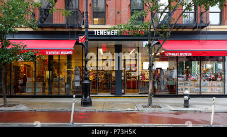 Tenement Museum, 103 Orchard St, New York, NY Stock Photo
