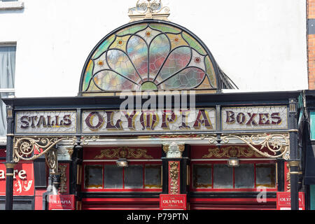 Stained-glass entrance to The Olympia Theatre, Dame Street, Temple Bar, Dublin, Leinster Province, Republic of Ireland Stock Photo