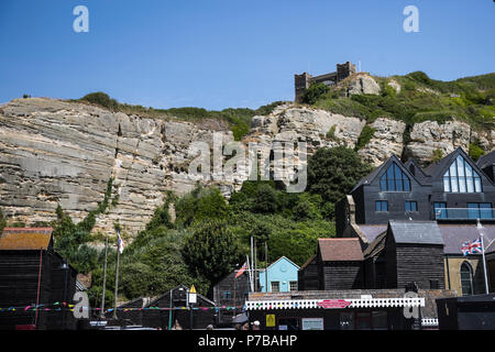 Hastings Fishermen Huts and East Hill Lift Stock Photo