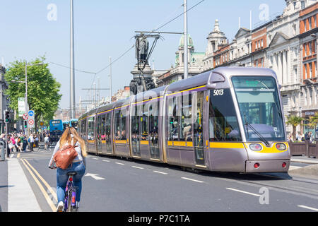 Luas tram/light rail transport system, O'Connell Bridge, Dublin, Republic of Ireland Stock Photo