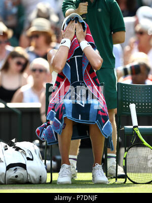 Johanna Konta during a change of ends on day four of the Wimbledon Championships at the All England Lawn Tennis and Croquet Club, Wimbledon. Stock Photo