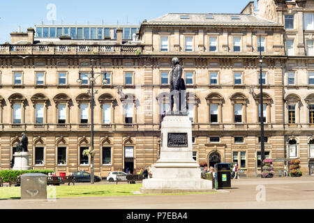 Robert Burns statue in George Square of Glasgow, Scotland, UK. Erected in 1877 by George Edwin Stock Photo