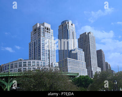 Manhattan, modern apartment buildings beside the Hudson River Stock Photo