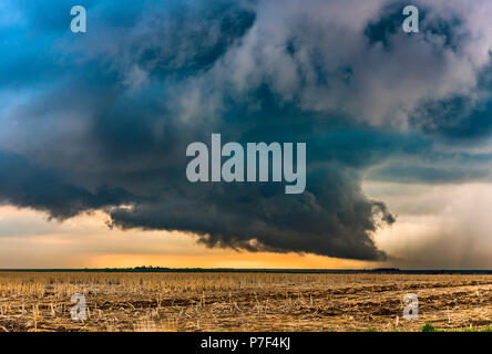 A large tornadic mesocyclone supercell inflow sucks in energy as it begins to transform into a tornado. Stock Photo