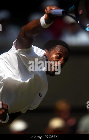 London, England - July 6, 2018.  Wimbledon Tennis:  France's Gael Monfils serving to American Sam Querry this afternoon on Centre Court at Wimbledon.  Monfils won the match to advance to the next round. Credit: Adam Stoltman/Alamy Live News Stock Photo