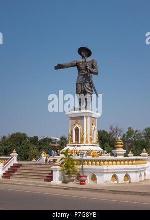 Statue of the Chao Anouvong King in the Chao Anouvong Park, Vientiane, Laos, Asia. Stock Photo