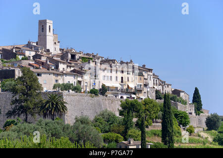 Walled village of Saint Paul de Vence, commune in the Alpes-Maritimes department on the French Riviera Stock Photo