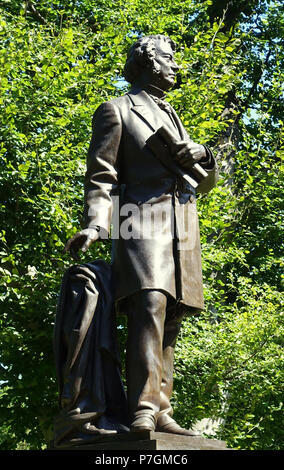 English: Charles Sumner statue by Thomas Ball, in Boston Public Garden, Boston, Massachusetts, USA. This artwork is in the  because the sculptor died more than 70 years ago. 30 August 2014, 11:02:22 89 Charles Sumner statue in Boston Public Garden - DSC08117 Stock Photo