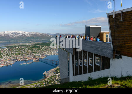 Plateau at the Fjellstua/storsteinen (421 m) where people can enjoying the view of Tromsø seen from above. Fløya, Tromsø, Troms, Norway. Stock Photo