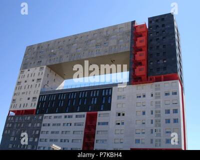 EDIFICIO MIRADOR EN SANCHINARRO - 2004. Author: LLEO BLANCA / ESTUDIO MVRDV. Location: EDIFICIO MIRADOR, MADRID, SPAIN. Stock Photo