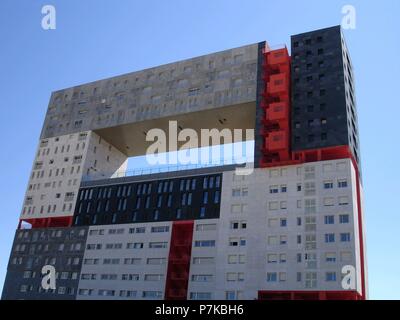 EDIFICIO MIRADOR EN SANCHINARRO - 2004. Author: LLEO BLANCA / ESTUDIO MVRDV. Location: EDIFICIO MIRADOR, MADRID, SPAIN. Stock Photo