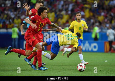Kazan, Russia. 6th July 2018. Axel WITSEL (BEL), Action, duels versus NEYMAR (BRA), Foul, Brazil (BRA) - Belgium (BEL) 1-2, Quarter-Finals, Round of Eight, Game 58 on 06/07/2018 in Kazan, Kazan Arena. Football World Cup 2018 in Russia from 14.06. - 15.07.2018. | usage worldwide Credit: dpa picture alliance/Alamy Live News Stock Photo