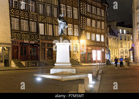 France, Ille et Vilaine, Rennes, Champ Jacquet square is bordered of half-timbered houses of the 17th century, statue of Jean Leperdit Stock Photo