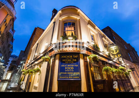 England, London, Southwark, Anchor Tap Pub Stock Photo