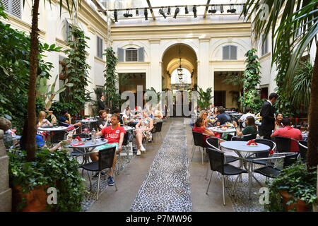 Italy, Lombardy, Milan, Fashion Quadrilateral, Via della Spiga, Dolce and Gabbana sartoria, Bar Stock Photo