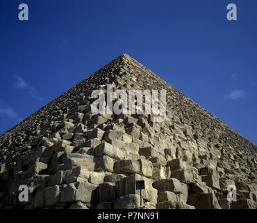ARISTA DE LA PIRAMIDE DE KEOPS - IV DINASTIA - HACIA EL 2585 AC. Location: CHEOPS PYRAMID, GIZA, EGYPT. Stock Photo