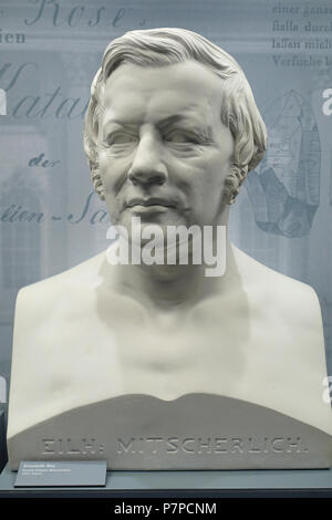 English: Bust in Museum fur Naturkunde, Berlin, Germany. This artwork is in the  because the artist died more than 70 years ago. Photography was permitted in the museum without restriction. 9 November 2014, 08:20:45 143 Eilhard Mitscherlich by Elisabeth Ney, 1863 - Museum fur Naturkunde, Berlin - DSC09903 Stock Photo