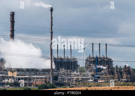 Mossmorran petrochemical plant in Fife, Scotland, UK Stock Photo - Alamy