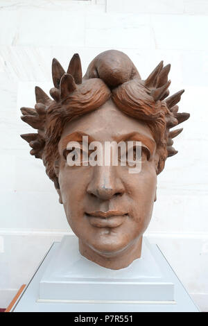 English: Head of the Goddess of Progress - San Francisco City Hall, San Francisco, California, USA. Sculpture by Francis Marion Wells (1848-1903). This artwork is in the  because the artist died more than 70 years ago. 14 May 2015, 19:57:47 188 Head of the Goddess of Progress - San Francisco City Hall - DSC02798 Stock Photo