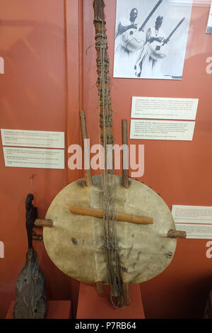 African Kora Gourd Harp Stock Photo - Alamy