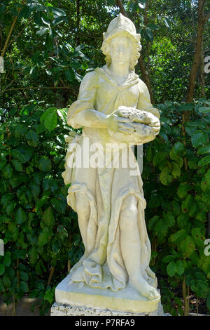 English: Sculpture in Vizcaya Museum and Gardens - Miami, Florida, USA. 13 March 2017, 12:46:31 355 Statue - Vizcaya Museum and Gardens - Miami, Florida - DSC08701 Stock Photo