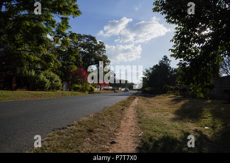 Rua Residencial, Kabulonga, Florestas, Lusaka, Zâmbia Imagem de